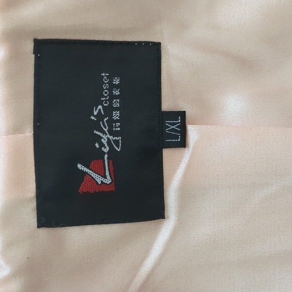 Coat - Picture 3 of 3